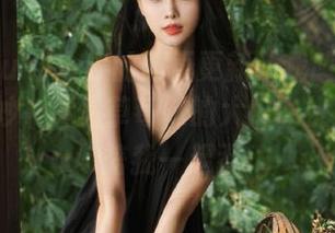 今天的网页更新让我感受到人类的奇妙，真是草莓味的大瓜，快来155fun陪我一起吞！