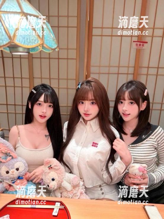 17c黑料 打开17c黑料,入口不止是视频,还有满满的槽点和惊喜!