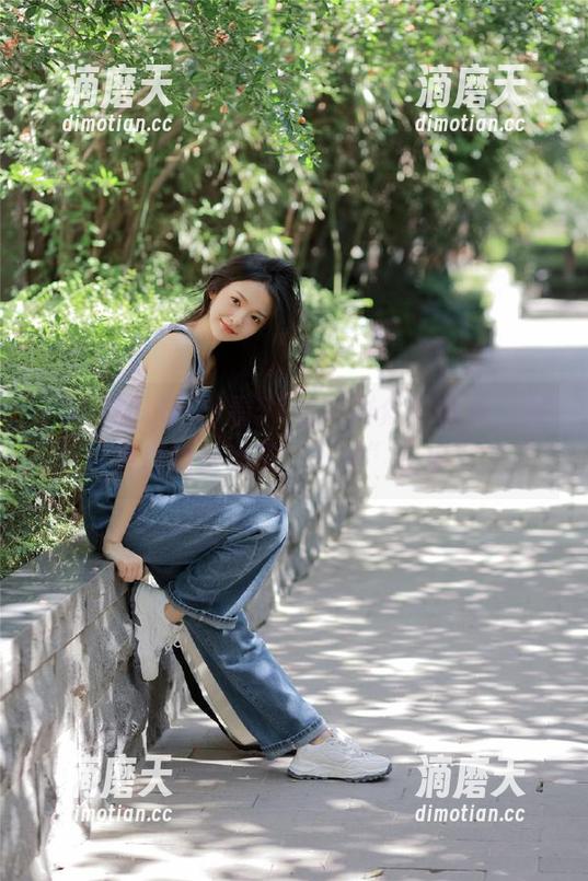 51吃瓜群众 看51吃瓜群众的视频,难道真的是为了“正经”吃瓜?