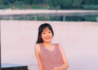 在soootv网址解锁黑料新层级，吃辣条都不带停的！