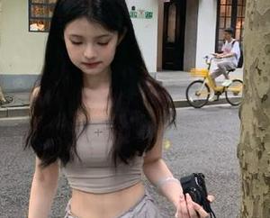 soootv黑料大公开：免费的八卦就长这样！