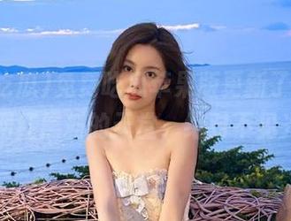 免费吃瓜苹果版更新了，今日网红黑料的天堂，绝对不见光