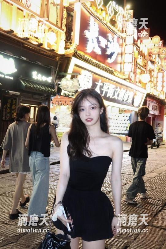 黑料不打烊so 今天发布:万篇长征-黑料不打烊so导航,带你挖掘深藏的趣闻!