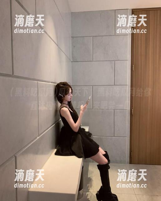 黑料吃瓜网 瓜行天下,黑料吃瓜网给你直达内幕的特权,来吧尝一口