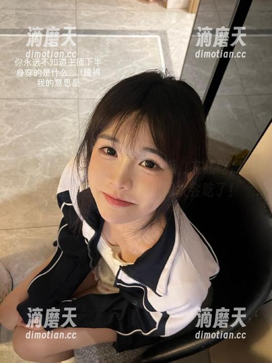黑料吃瓜网 从甜瓜到苦瓜,在线吃瓜的我手忙脚乱,黑料吃瓜网太会吃了!