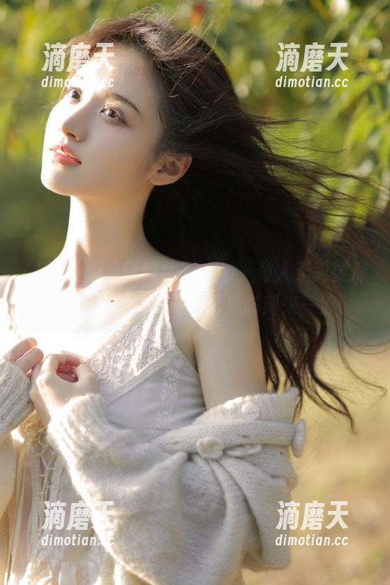 黑料社区app，做人无需要那么认真，在线免费观看瓜时刻来一波！