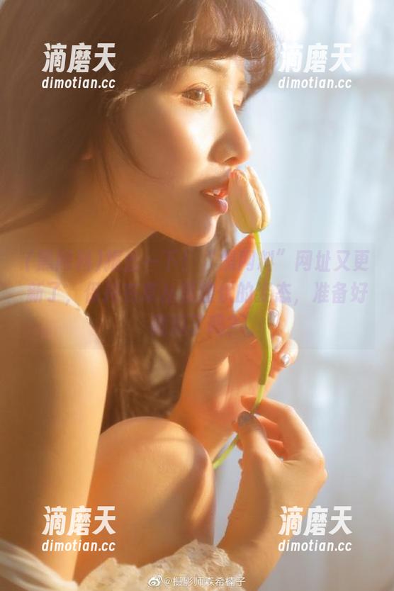报告一下！“黑网料”网址又更新了，保持在草丛里潜伏的姿态，准备好戳瓜了吗？